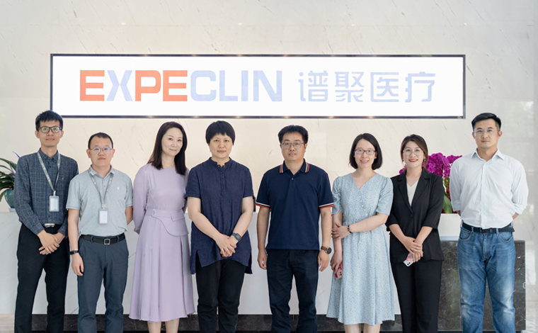 丰富行业经验的